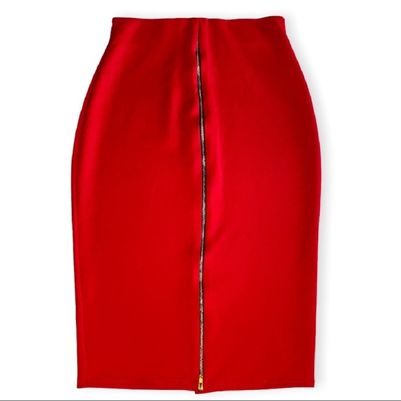 Brat Star | High-Waisted Front Zip Bodycon Skirt. - Picture 2 of 7